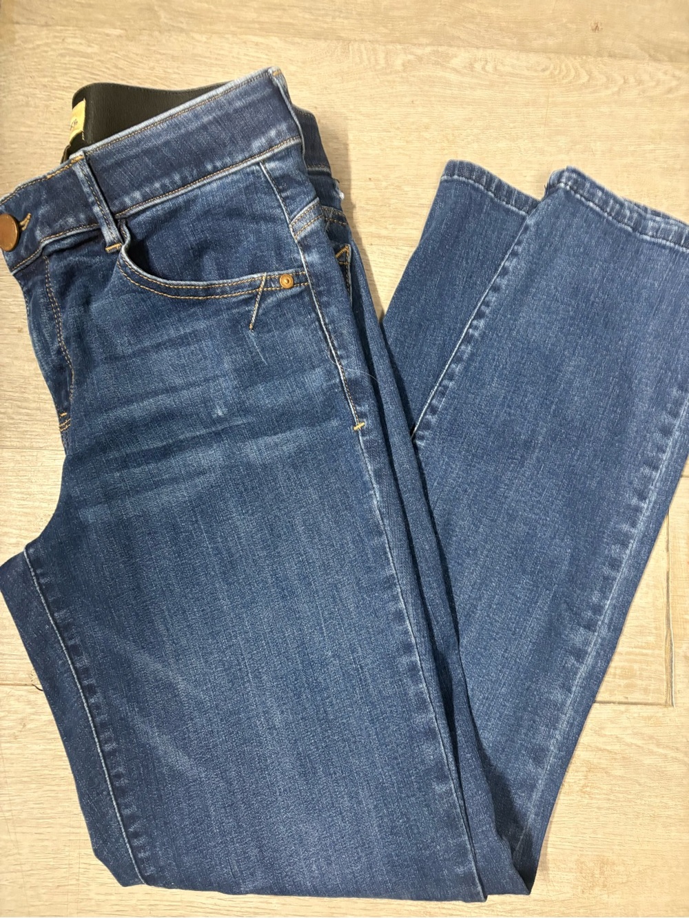 Democracy Women's Medium Blue Straight-Leg Jeans